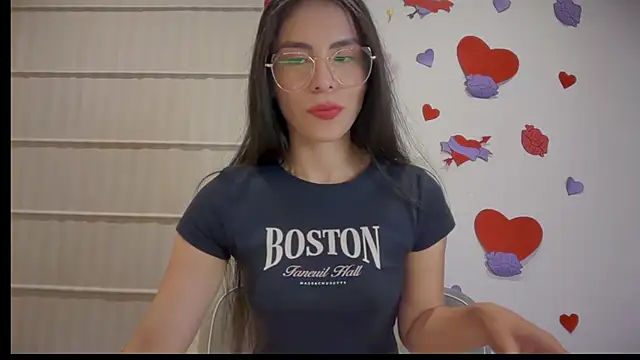 Snapshot of sasha_jonne chatting on 02.13.26 sasha jonne online show from 02.13.26