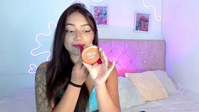 ArianaEvans1 online show from 09.09.25
