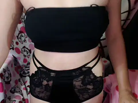Snapshot of HottieAya_Goddess chatting on 07.09.26 HottieAya Goddess online show from 07.09.26