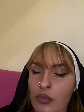 Sexy Bulgarian woman online show from 10.29.25