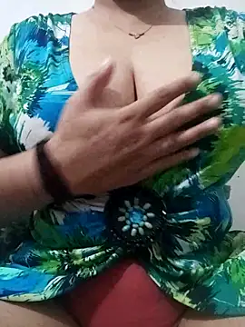 priya hot 69 online show from 09.28.25