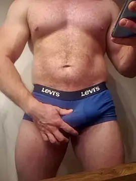 AlphaGymMale online show from 11.16.25