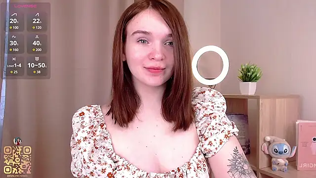 Snapshot of EvaJackson111 chatting on 10.10.25 EvaJackson111 online show from 10.10.25