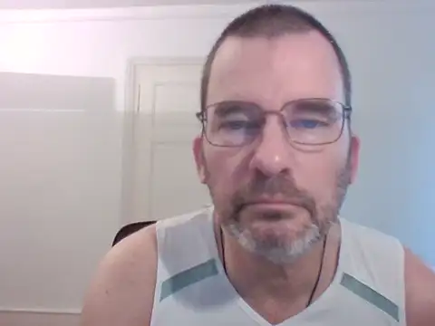 Snapshot of stallionrider88 chatting on 10.25.25 stallionrider88 online show from 10.25.25