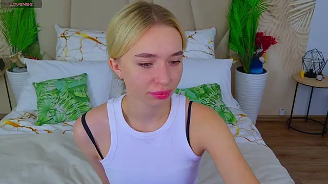 RachelColon online show from 10.01.25