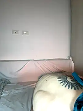 flowermadness online show from 11.29.25