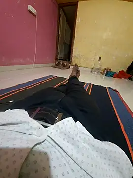 Snapshot of choot_paglu chatting on 10.30.25 choot paglu online show from 10.30.25