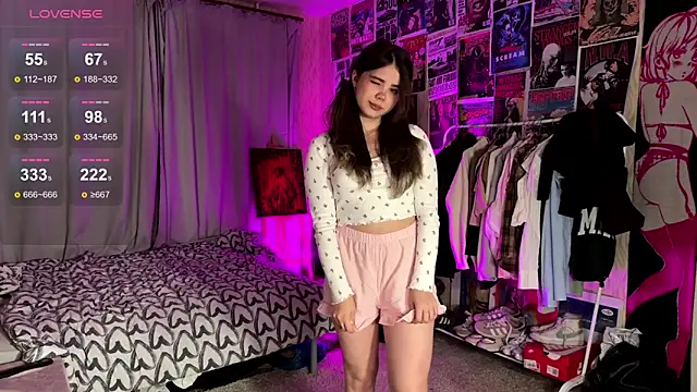 PinkiRay online show from 09.24.25