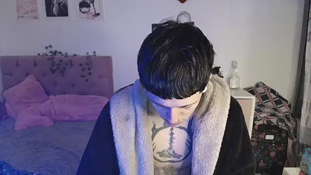 2cyboy  online show from 09.17.25