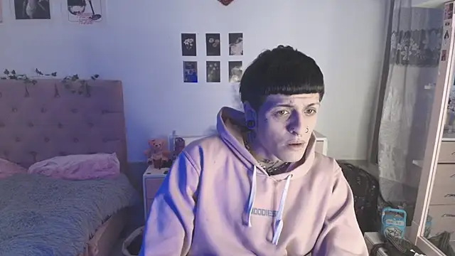 2cyboy  online show from 10.14.25