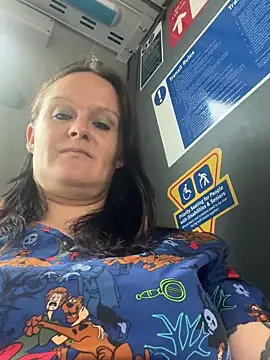 Snapshot of sinfful-secrets@xh chatting on 10.20.25 sinfful-secretsxh online show from 10.20.25