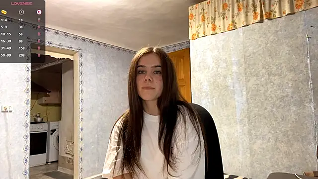 Snapshot of Lia_rise chatting on 09.25.25 Lia rise online show from 09.25.25