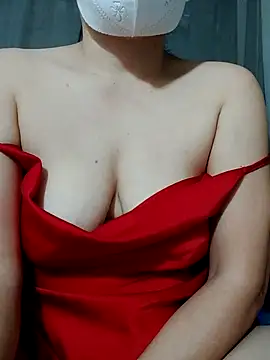 Snapshot of YuchengLy chatting on 09.10.25 YuchengLy online show from 09.10.25