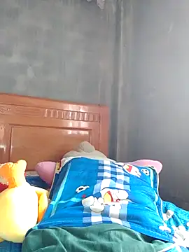 Snapshot of YuchengLy chatting on 09.18.25 YuchengLy online show from 09.18.25