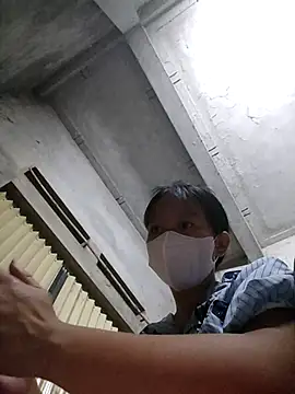 Lilyy-y online show from 10.15.25