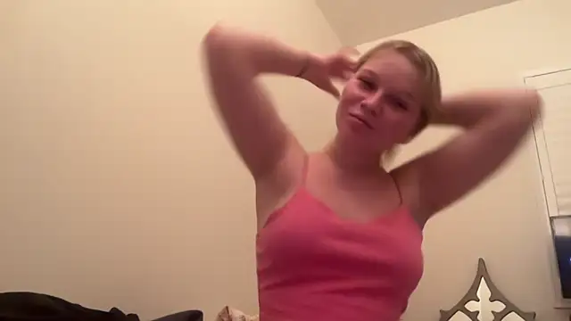 xoxokayy18 online show from 10.23.25