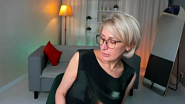 PamellaMurphy online show from 09.24.25