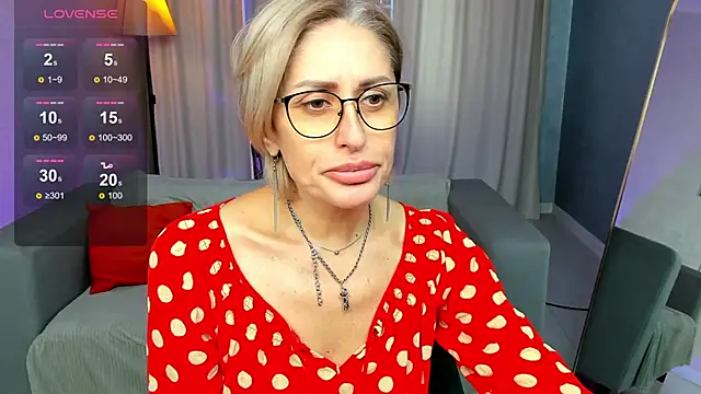 PamellaMurphy online show from 11.16.25