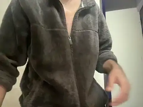 Snapshot of LustyDuoSecrets chatting on 12.22.25 LustyDuoSecrets online show from 12.22.25