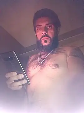 Snapshot of hornylatino702 chatting on 02.18.26 hornylatino702 online show from 02.18.26