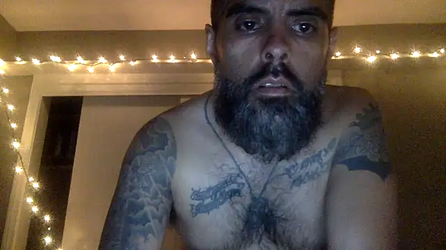 Snapshot of hornylatino702 chatting on 05.05.26 hornylatino702 online show from 05.05.26