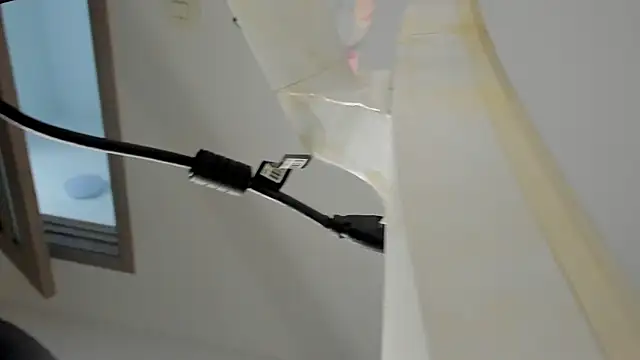 Snapshot of KamaFeels chatting on 11.04.25 KamaFeels online show from 11.04.25