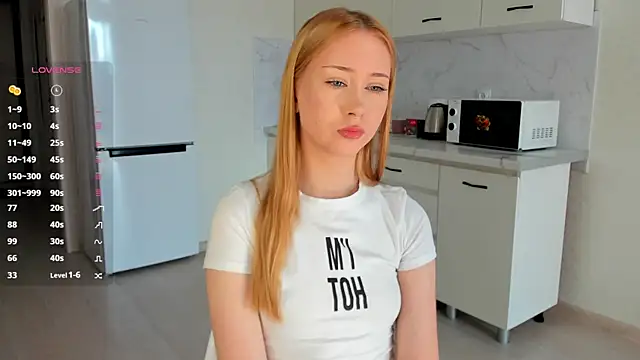 MoonPetal online show from 09.18.25