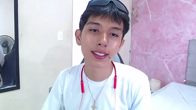 MAXIMILIANO  HOT online show from 09.22.25