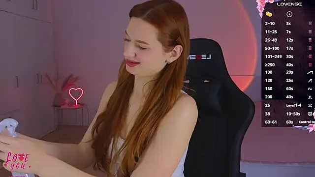CuteAriel7 online show from 04.30.26