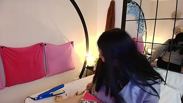 Lunacherry LS online show from 09.09.25