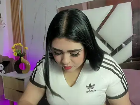 Snapshot of im_bunny__ chatting on 02.23.26 im bunny online show from 02.23.26