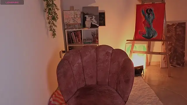  Sophia 111 online show from 10.04.25