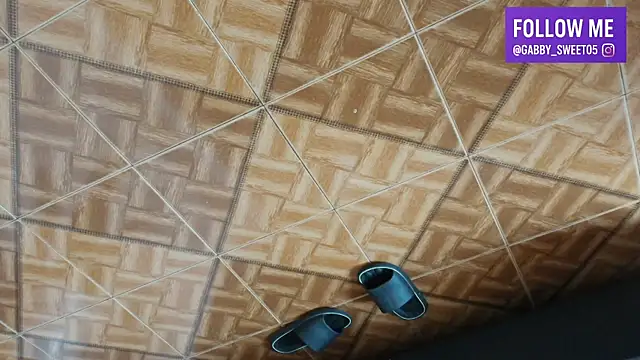 Snapshot of Gabbysweet0 chatting on 11.01.25 Gabbysweet0 online show from 11.01.25