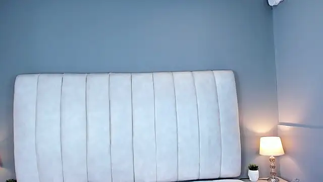 ScarletStarr online show from 10.12.25