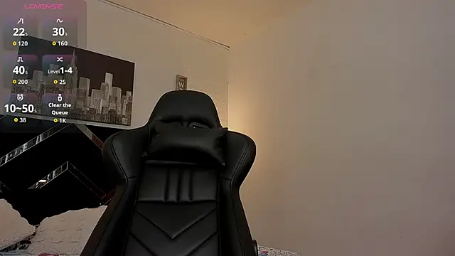 iamCharlotte19 online show from 10.06.25