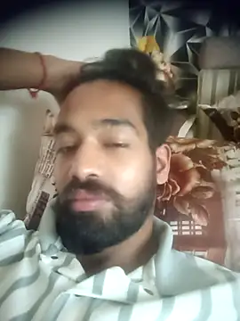 Snapshot of priyansh78584 chatting on 10.18.25 priyansh78584 online show from 10.18.25