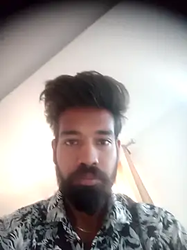 Snapshot of priyansh78584 chatting on 10.29.25 priyansh78584 online show from 10.29.25