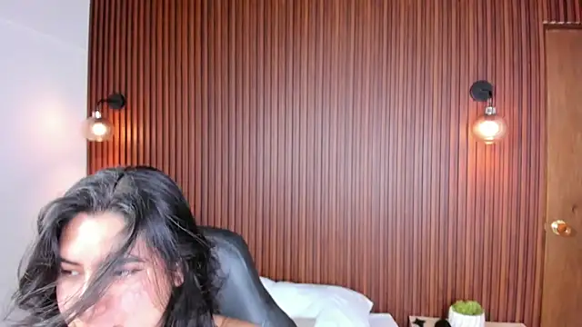 Snapshot of alice_coopperx chatting on 09.18.25 alice coopperx online show from 09.18.25