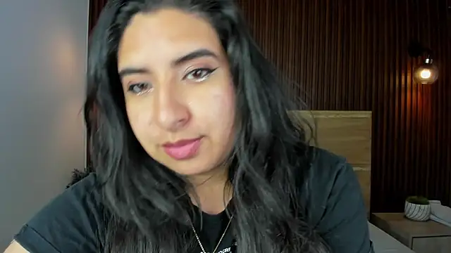 Snapshot of alice_coopperx chatting on 10.18.25 alice coopperx online show from 10.18.25