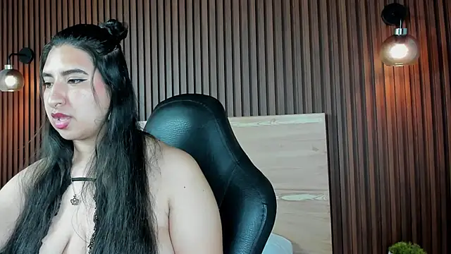 Snapshot of alice_coopperx chatting on 10.25.25 alice coopperx online show from 10.25.25