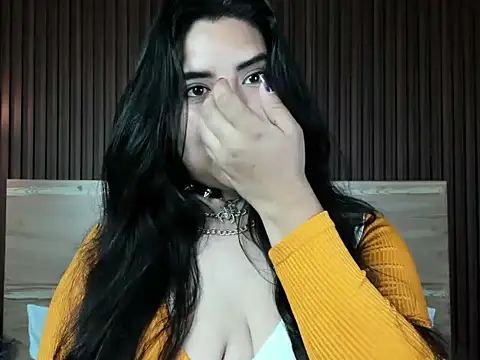 Snapshot of alice_coopperx chatting on 10.28.25 alice coopperx online show from 10.28.25