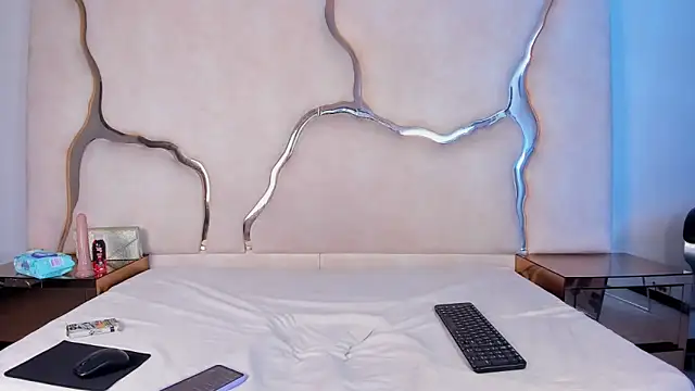 Snapshot of Amaia_Sophia chatting on 02.22.26 Amaia Sophia online show from 02.22.26