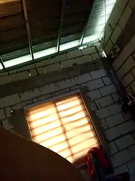 Snapshot of pussywet_08 chatting on 09.30.25 pussywet 08 online show from 09.30.25