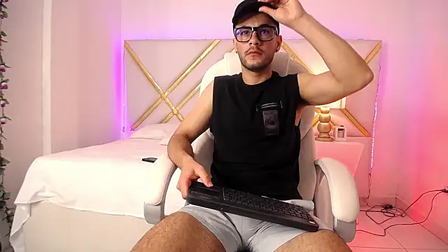  Ethan Black online show from 09.22.25