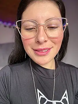 Mia salinass online show from 03.31.26