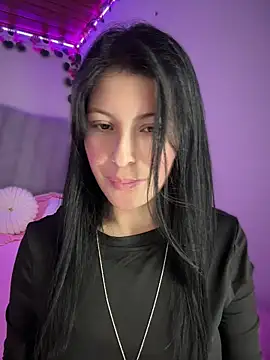 Snapshot of Mia_salinass chatting on 05.02.26 Mia salinass online show from 05.02.26