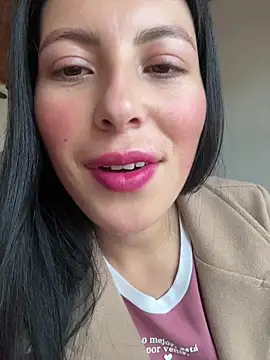 Snapshot of Mia_salinass chatting on 07.24.26 Mia salinass online show from 07.24.26
