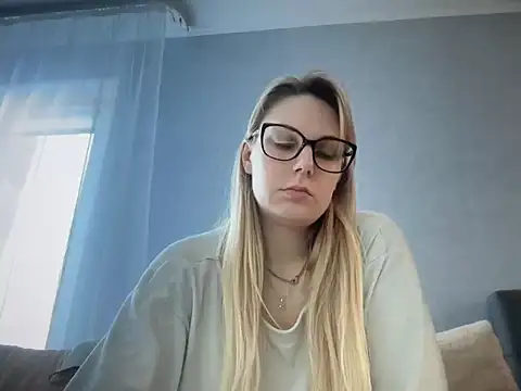 NikexPretty online show from 02.02.26