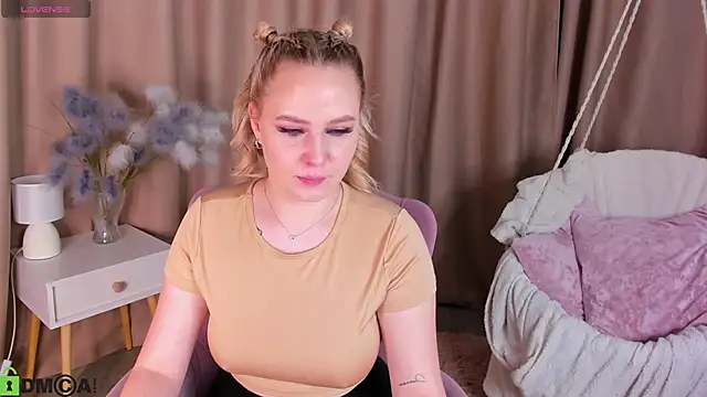 Snapshot of Sheila_Rich chatting on 02.06.26 Sheila Rich online show from 02.06.26