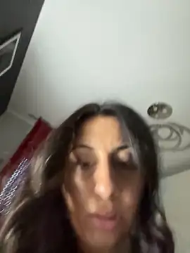 BabyLeopard online show from 11.05.25